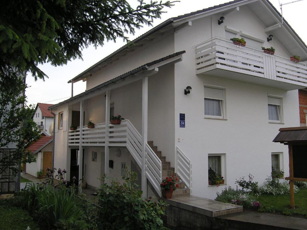 Apartments Matijevic Grabovac  Exterior foto